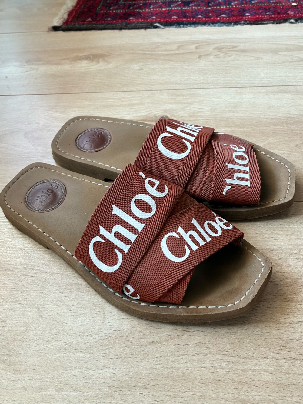 Chloé Woody logo-print sandals